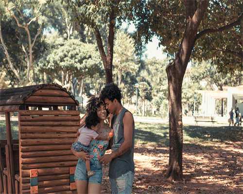 国内代生的条件-供卵代生宝宝网,左右卵泡数量(卵泡期左右卵巢卵泡数量)