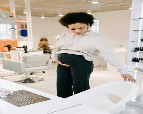 国内代生龙凤胎-代怀哪里便宜,乌克兰精子购买费用？单身女性去乌克兰免费申请精子做供卵代怀婴儿费用贵吗？